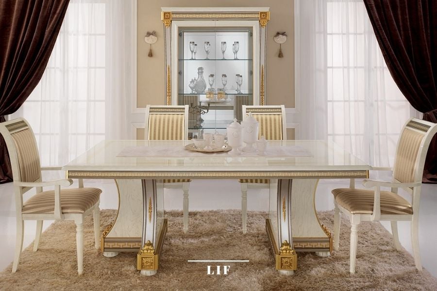 Choose the best dining room table: Liberty