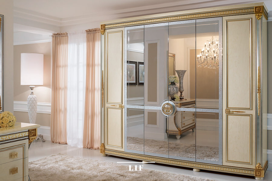 Elegant bedroom sets: Liberty collection